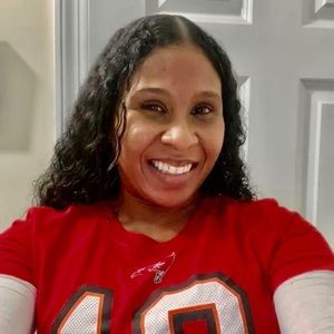 Meet your Posher, Bernadette